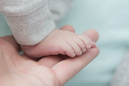 In 2022 zijn de top 10 populairste jongens babynamen in Nederland